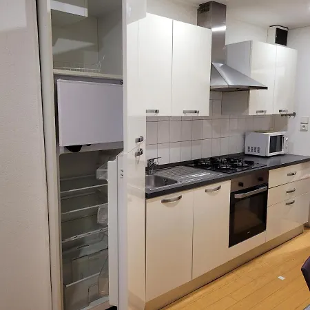 Le Dauphin 23 * 엑스레뱅
